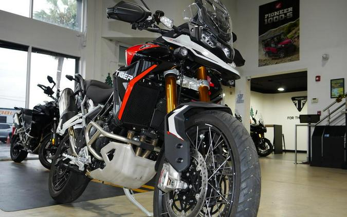 2025 Triumph Tiger 900 Rally Pro Ash Grey / Intense Orange