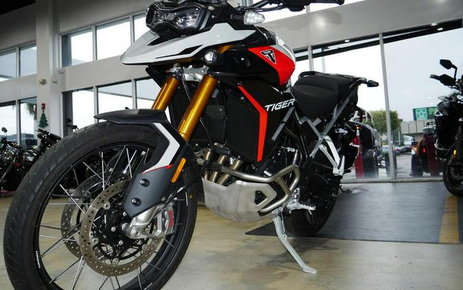 2025 Triumph Tiger 900 Rally Pro Ash Grey / Intense Orange