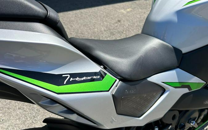 2024 Kawasaki Z7 Hybrid ABS
