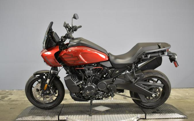 2025 Harley-Davidson Pan America 1250 ST Brilliant Red