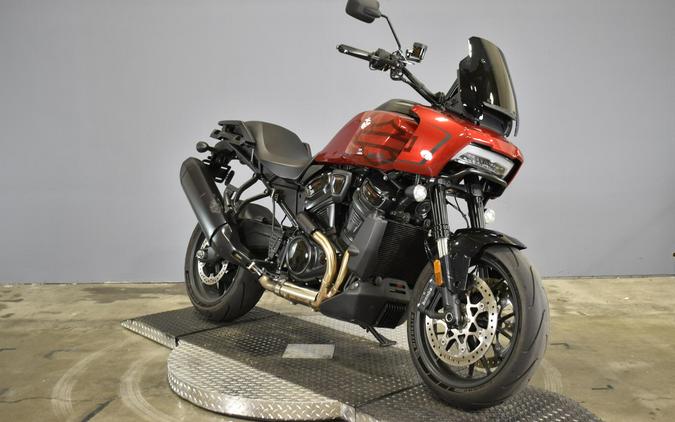 2025 Harley-Davidson Pan America 1250 ST Brilliant Red