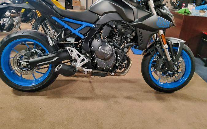 2024 Suzuki GSX-S 8S