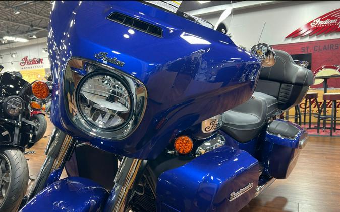 2024 Indian Motorcycle RoadmasterÂ® Limited with PowerBand Audio Package