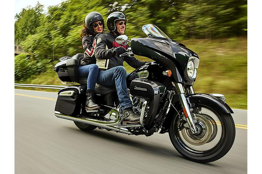 2024 Indian Motorcycle RoadmasterÂ® Limited with PowerBand Audio Package