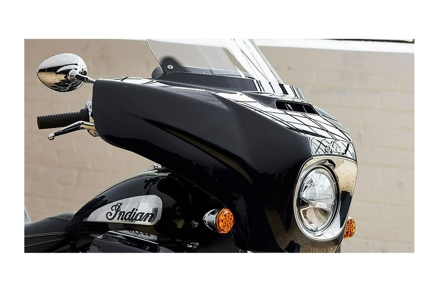 2024 Indian Motorcycle RoadmasterÂ® Limited with PowerBand Audio Package