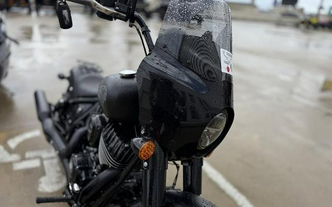 2023 Indian Motorcycle® Chief® Bobber Dark Horse® Silver Quartz Smoke