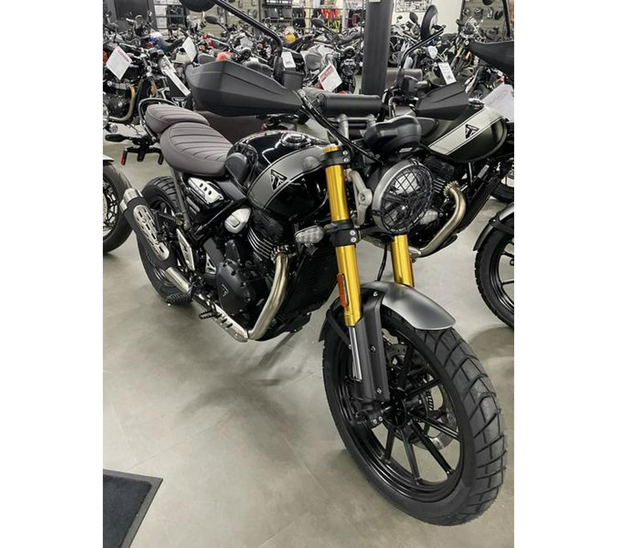 2024 Triumph Scrambler 400 X Phantom Black / Silver Ice