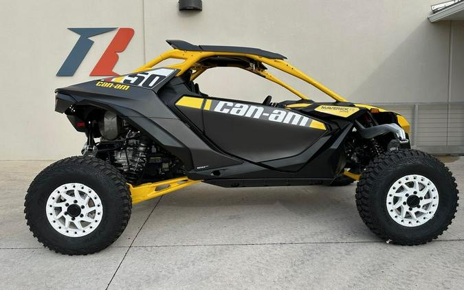 2024 Can-Am™ Maverick R X rs With SMART-SHOX