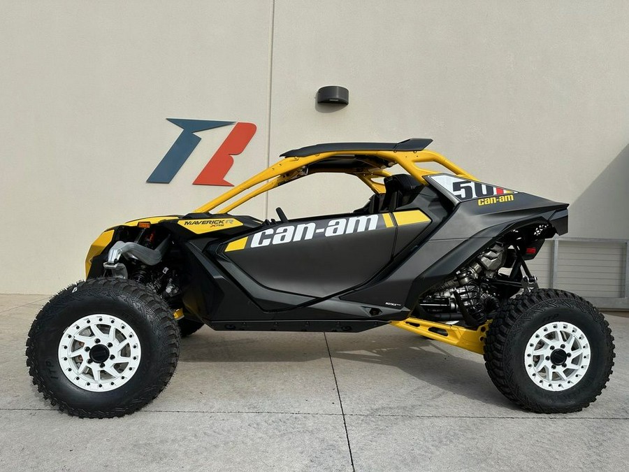 2024 Can-Am™ Maverick R X rs With SMART-SHOX