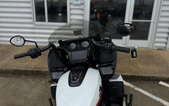 2023 Indian Motorcycle® Pursuit Dark Horse with Premium Package Stealth Gray