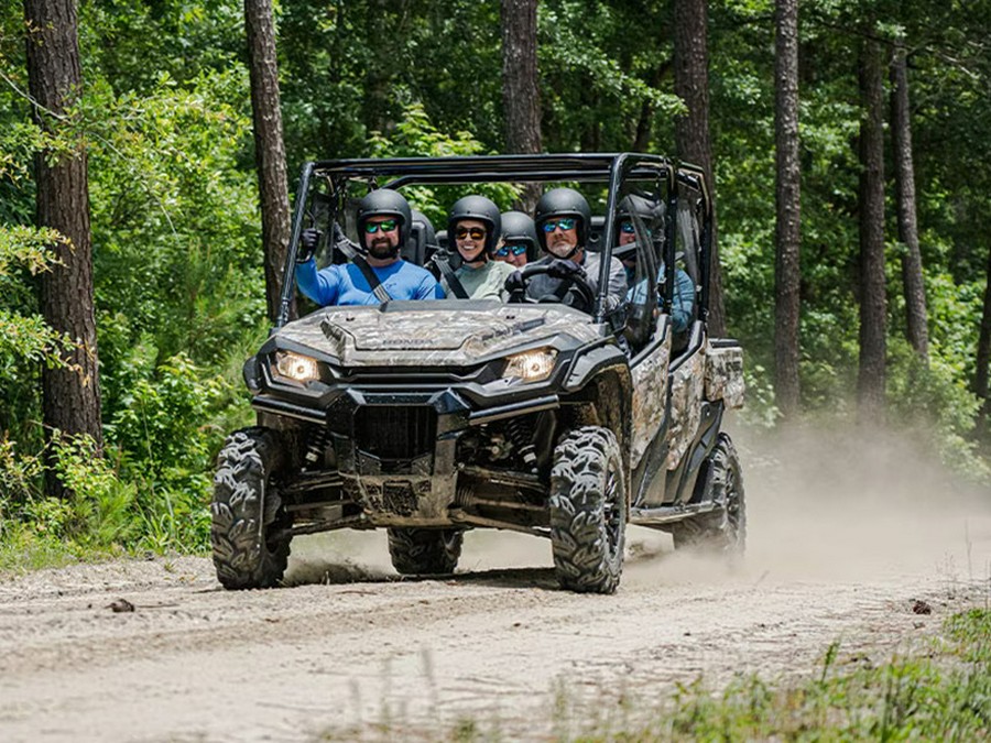2025 Honda Pioneer 1000-6 Deluxe Crew