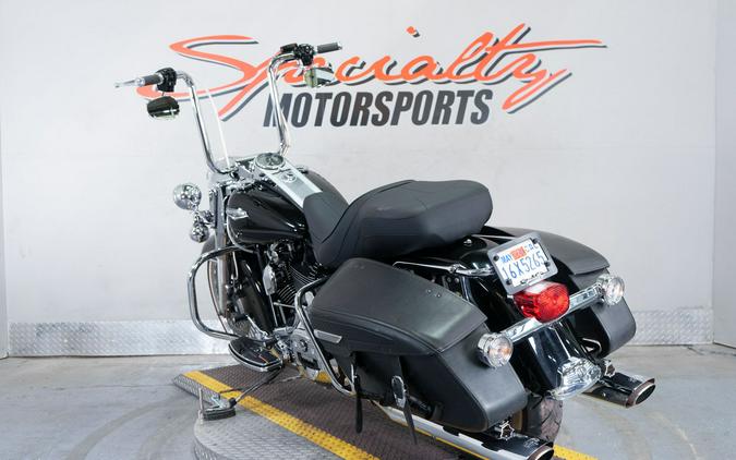2004 Harley-Davidson FLHRCI Road King® Classic