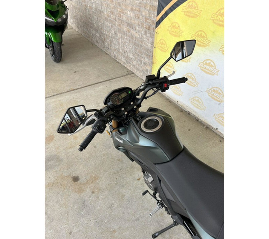 2025 Kawasaki Z125 PRO