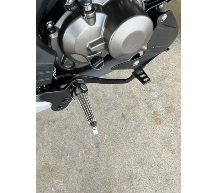 2025 Kawasaki Z125 PRO