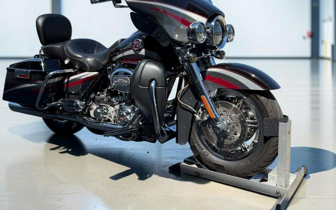 2006 Harley-Davidson Electra Glide Ultra Classic CVO