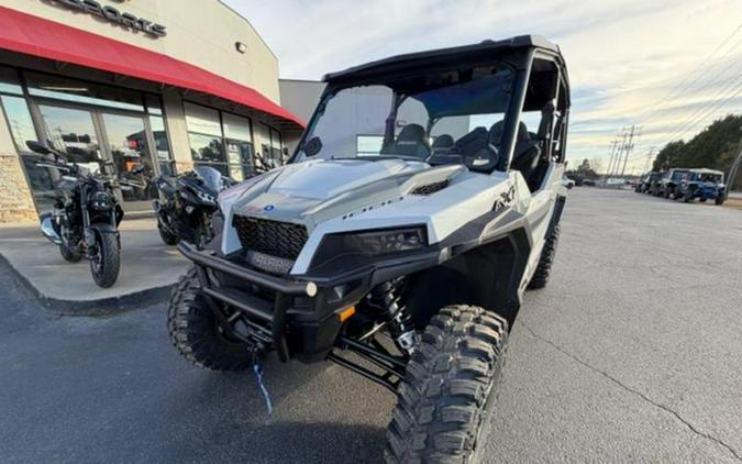 2026 Polaris® General XP 4 1000 Sport