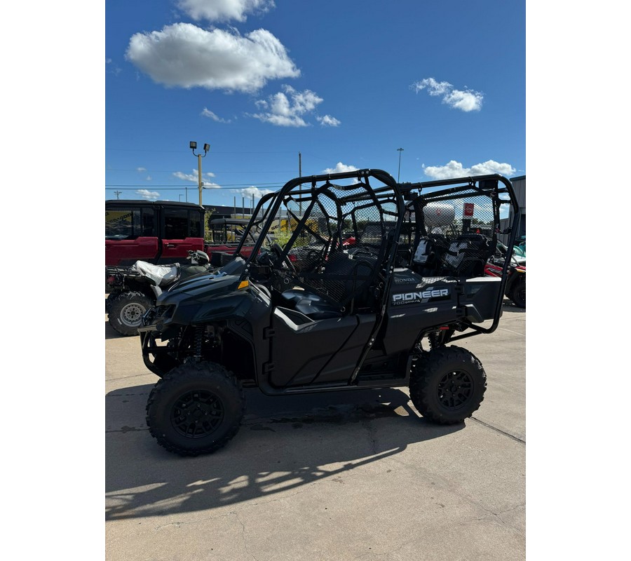 2026 Honda Pioneer 700-4 Deluxe
