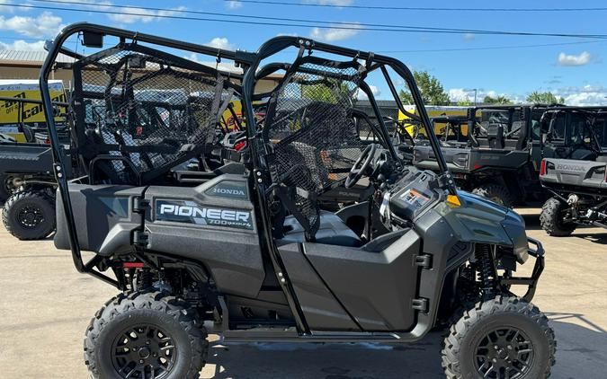 2026 Honda Pioneer 700-4 Deluxe
