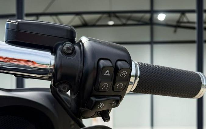 2015 Harley-Davidson Street Glide Special