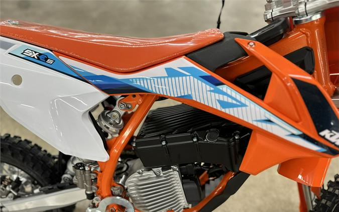 2024 KTM SX-E 5