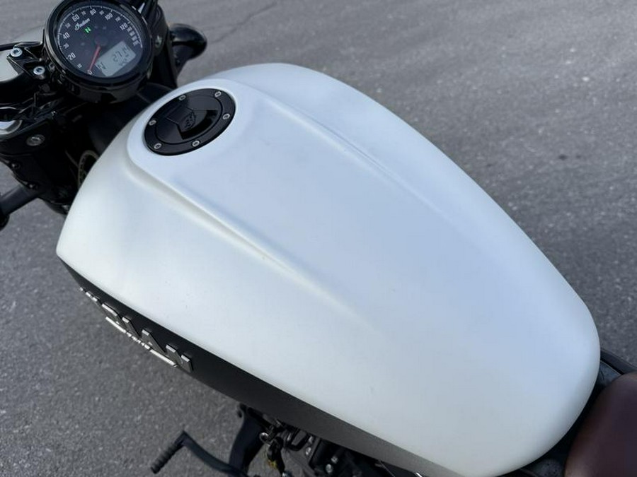 2019 Indian Motorcycle® Scout® Bobber ABS White Smoke
