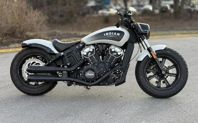 2019 Indian Motorcycle® Scout® Bobber ABS White Smoke
