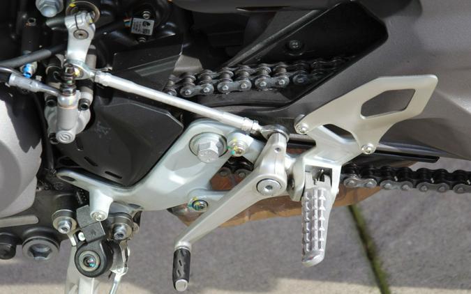 2025 Ducati Streetfighter V2 S