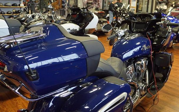 2025 Indian Motorcycle® Pursuit® Limited w/PowerBand Audio Springfield Blue