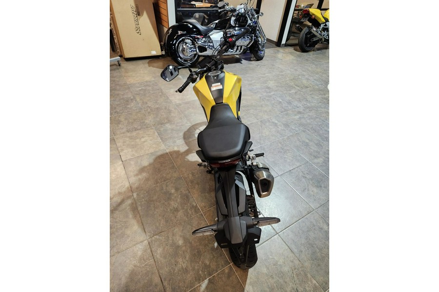 2025 Honda CB300R ABS