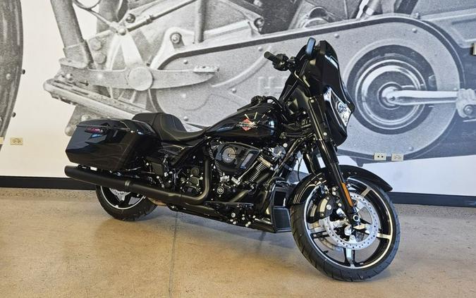 2025 Harley-Davidson® FLHX - Street Glide®