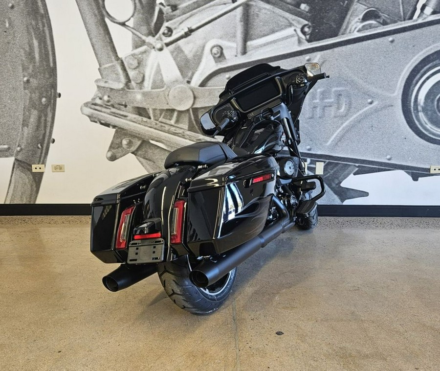 2025 Harley-Davidson® FLHX - Street Glide®