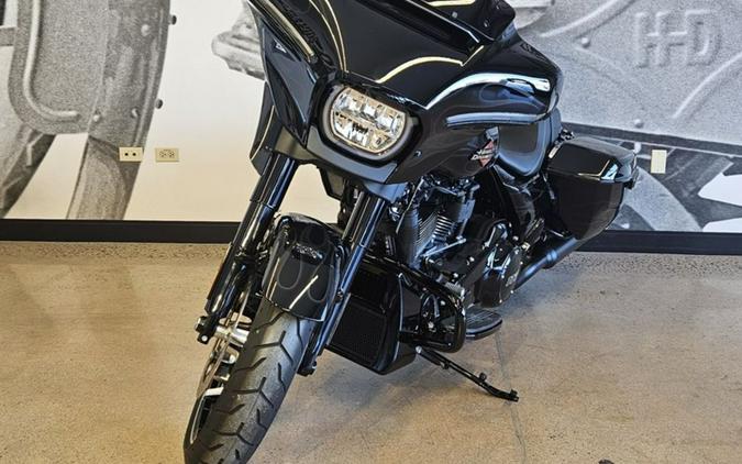 2025 Harley-Davidson® FLHX - Street Glide®