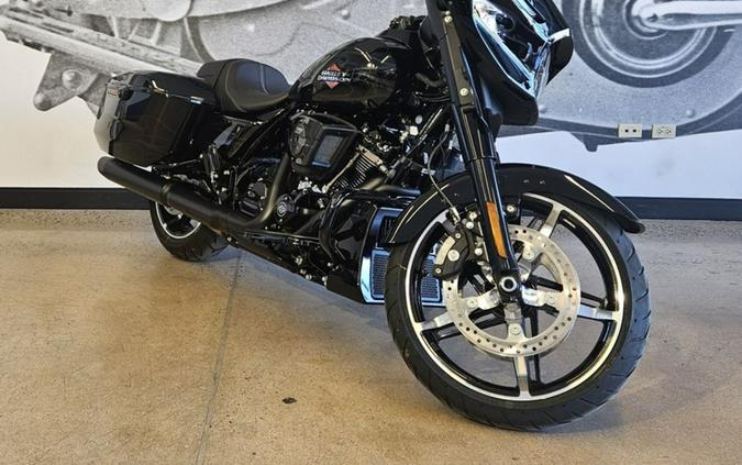 2025 Harley-Davidson® FLHX - Street Glide®