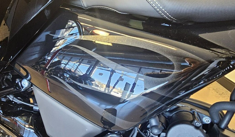 2025 Harley-Davidson® FLHX - Street Glide®