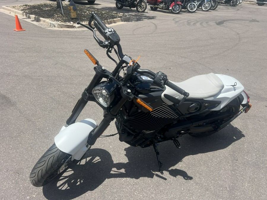 2024 LiveWire™ S2 Mulholland™