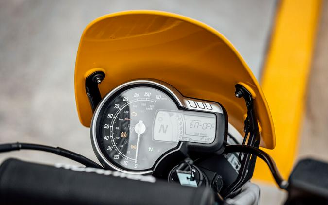 2026 Triumph Scrambler 400 XC