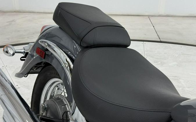 2025 Suzuki Boulevard C50