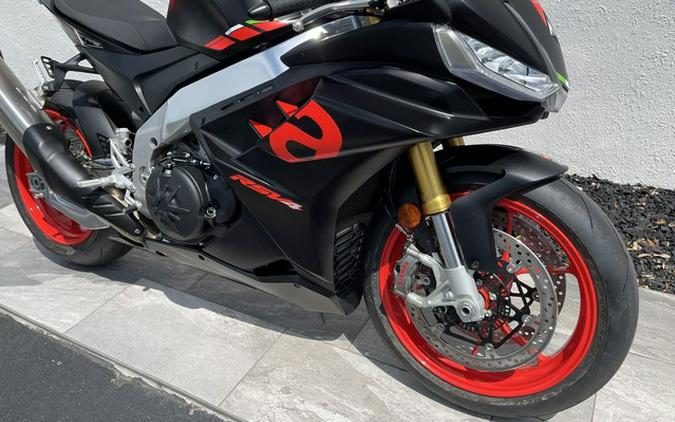 2023 Aprilia RSV4 1100