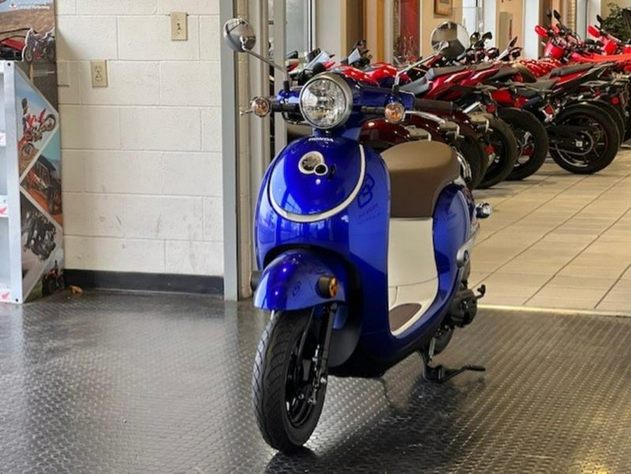 2023 Honda® Metropolitan