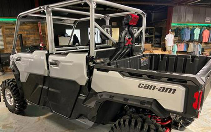 2024 Can-Am Defender MAX X MR With Half Doors HD10