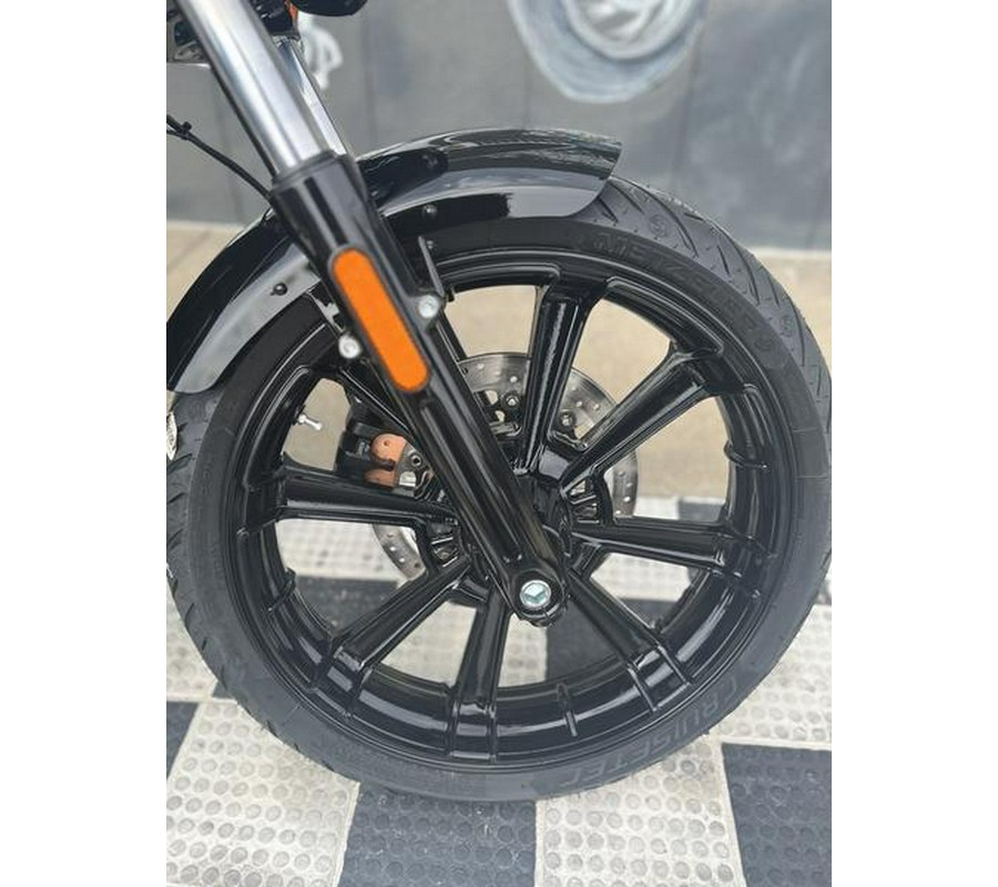 2025 Indian Motorcycle® Sport Scout® Black Metallic