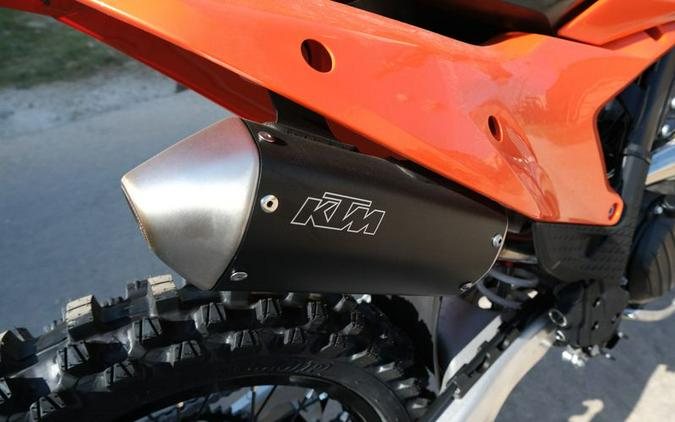 New 2025 KTM 300 SX ORANGE