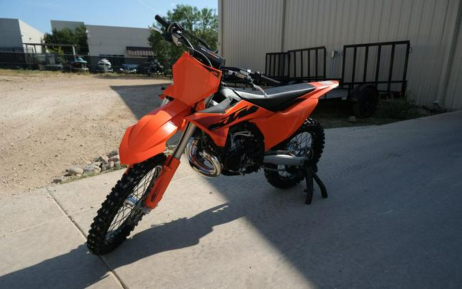 New 2025 KTM 300 SX ORANGE