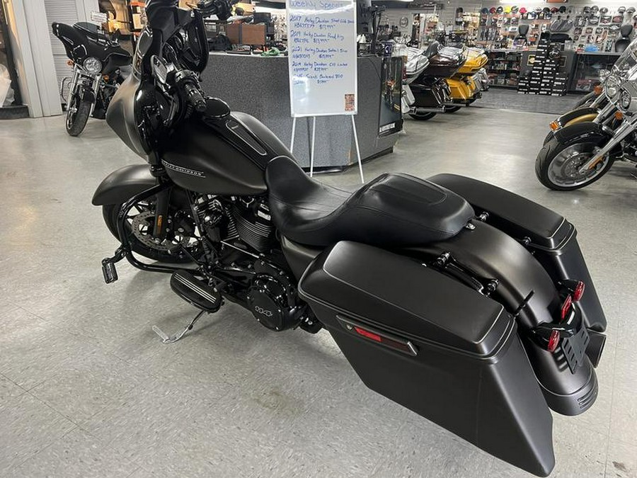 2020 Harley-Davidson® FLHXS - Street Glide® Special