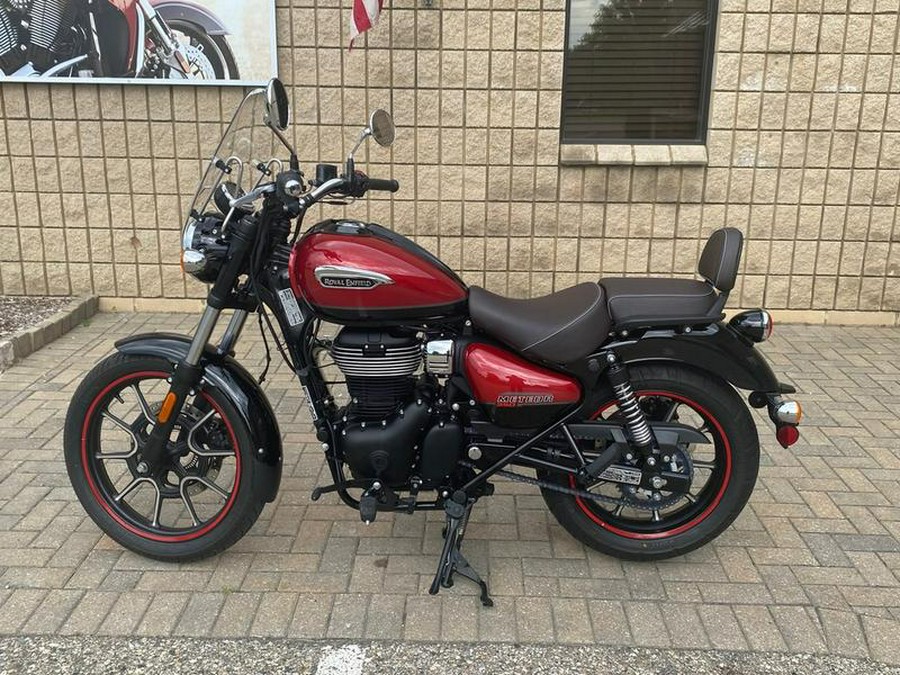 2023 Royal Enfield Meteor 350 Supernova Red