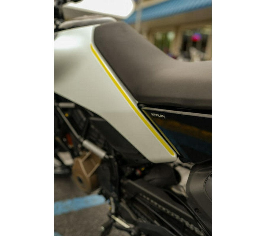 2024 Husqvarna® Vitpilen 401