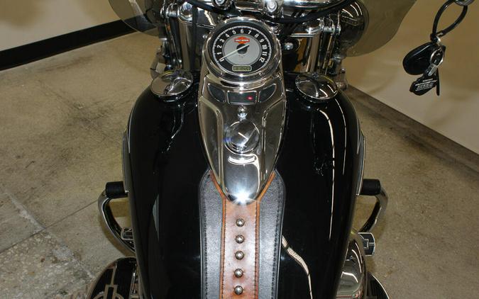 Used 2010 Harley-Davidson Heritage Softail Classic FLSTC Motorcycle For Sale In Miami, Florida