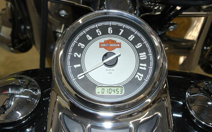 Used 2010 Harley-Davidson Heritage Softail Classic FLSTC Motorcycle For Sale In Miami, Florida
