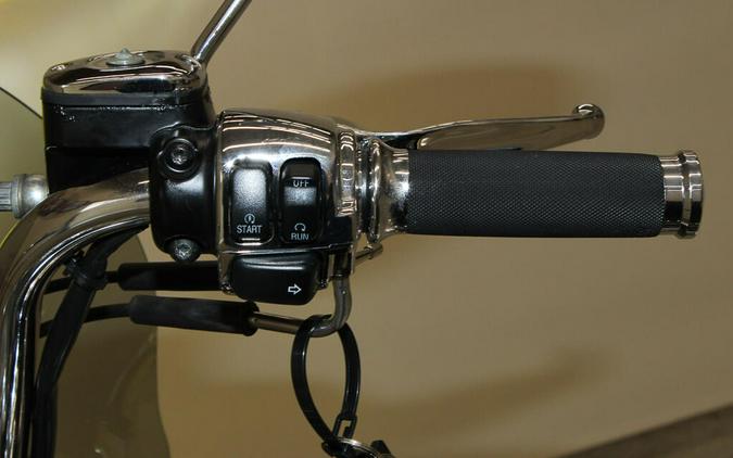 Used 2010 Harley-Davidson Heritage Softail Classic FLSTC Motorcycle For Sale In Miami, Florida