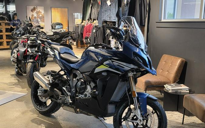 2026 BMW S 1000 XR